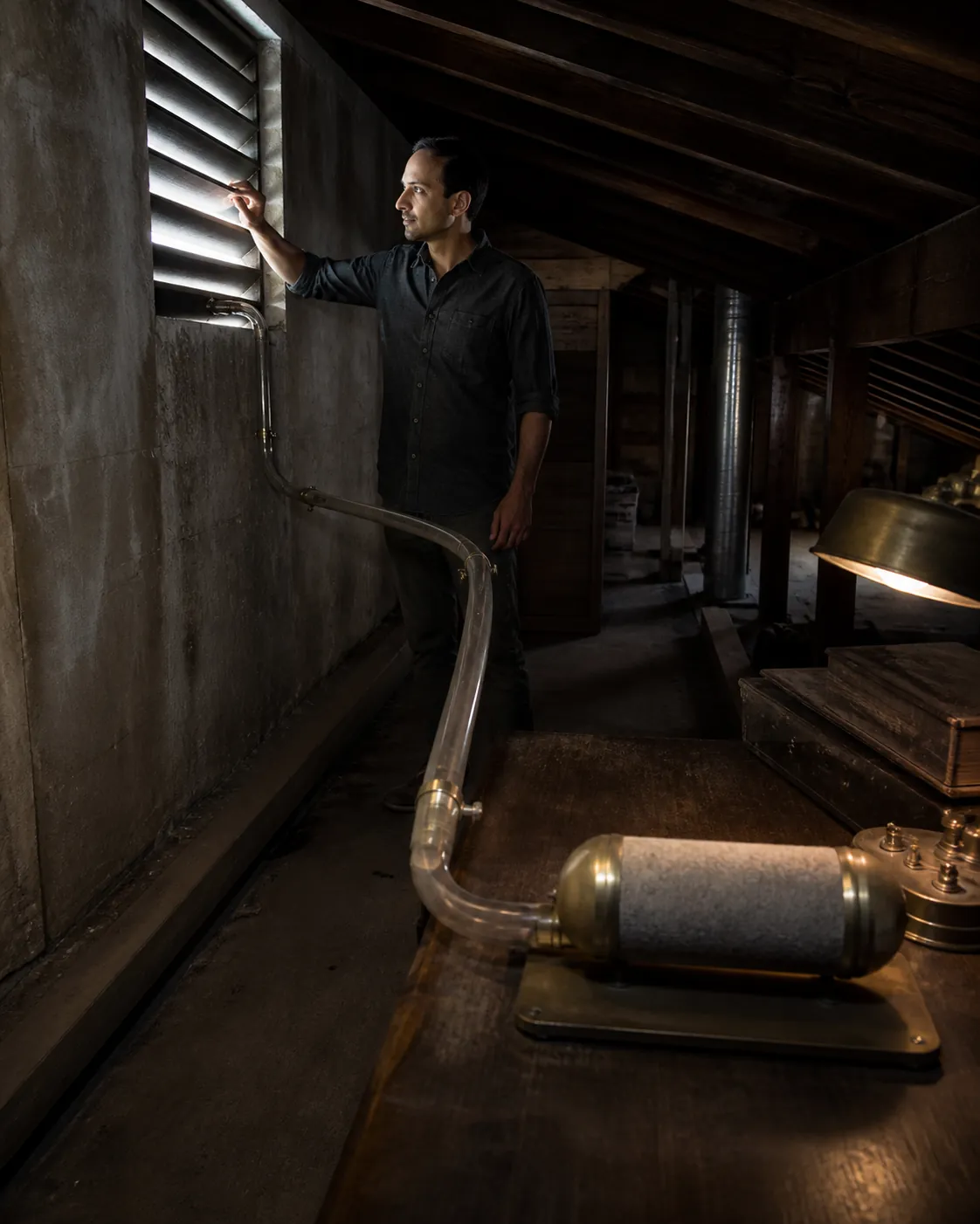Interior Weather: Dry Roof Loft — AI Portrait Prompt