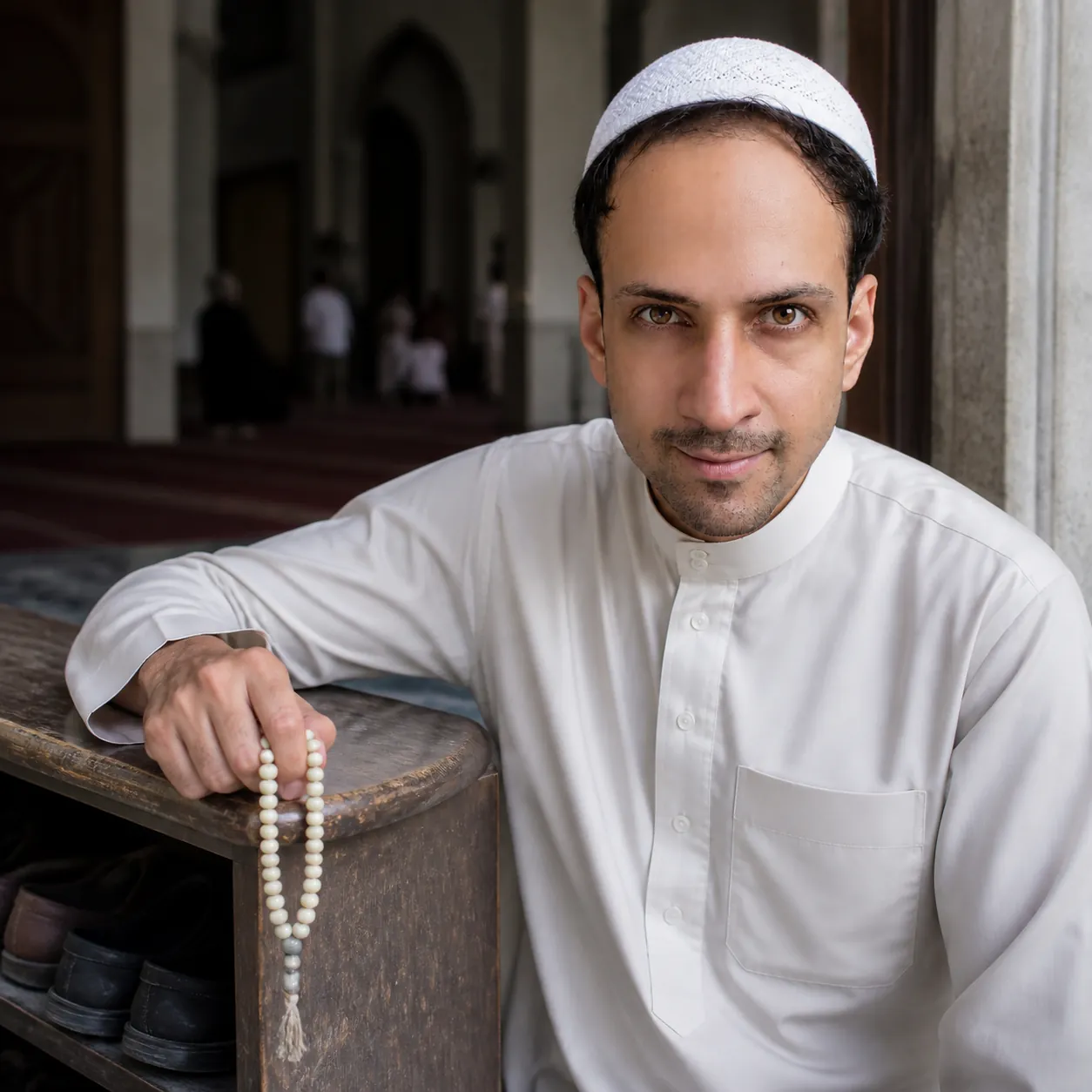 Threshold of the Mosque — AI Portrait Prompt